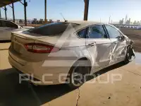 2016 Ford FUSION фото