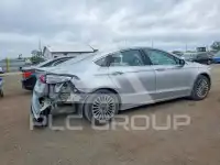 2016 Ford FUSION photo