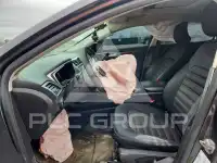 2016 Ford FUSION photo