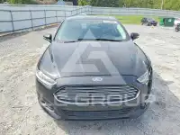 2016 Ford FUSION photo