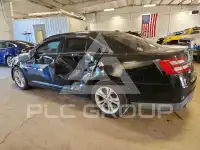 2016 Ford TAURUS фото