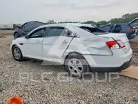 2016 Ford TAURUS фото
