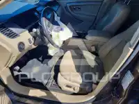 2016 Ford TAURUS фото