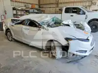 2016 Ford FUSION фото