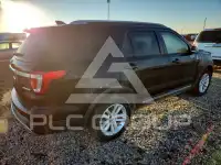 2016 Ford EXPLORER photo
