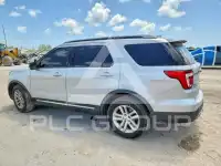 2016 Ford EXPLORER photo