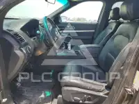 2016 Ford EXPLORER photo