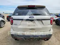 2016 Ford EXPLORER photo