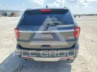 2016 Ford EXPLORER photo