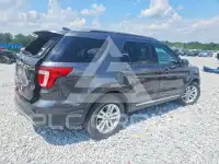 2016 Ford EXPLORER photo