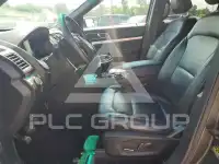 2016 Ford EXPLORER photo