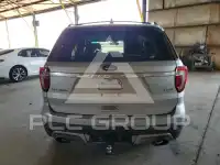 2016 Ford EXPLORER photo