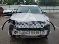 2016 Ford EXPLORER photo