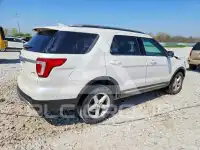 2016 Ford EXPLORER photo