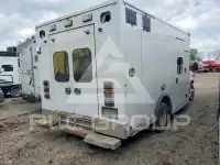 2016 Ford E-450 photo