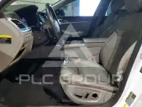 2016 Hyundai Genesis photo