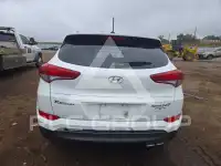 2016 Hyundai Tucson photo