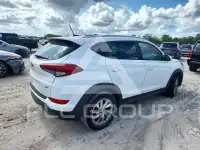 2016 Hyundai Tucson photo