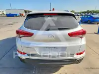 2016 Hyundai Tucson photo
