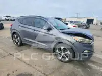 2016 Hyundai Tucson photo