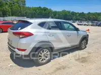 2016 Hyundai Tucson photo