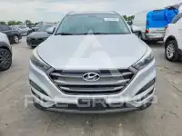 2016 Hyundai Tucson photo