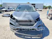 2016 Hyundai Tucson photo