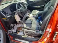 2016 Hyundai Tucson photo
