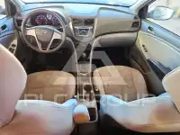 2016 Hyundai Accent photo