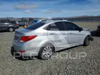 2016 Hyundai Accent photo