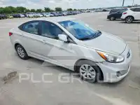 2016 Hyundai Accent photo