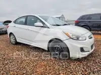 2016 Hyundai Accent photo