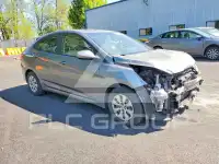 2016 Hyundai Accent photo