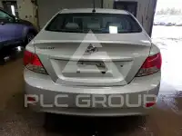 2016 Hyundai Accent фото