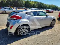 2016 Hyundai Veloster photo