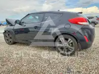 2016 Hyundai Veloster photo