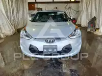 2016 Hyundai Veloster фото
