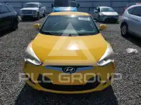 2016 Hyundai Veloster photo