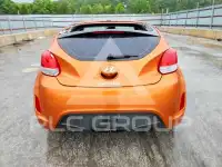 2016 Hyundai Veloster photo