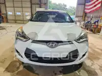 2016 Hyundai Veloster фото