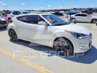 2016 Hyundai Veloster photo