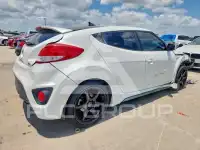2016 Hyundai Veloster photo