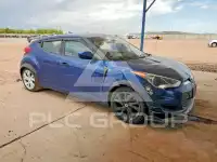 2016 Hyundai Veloster photo