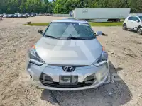 2016 Hyundai Veloster photo