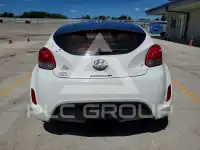 2016 Hyundai Veloster photo