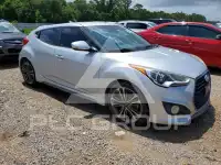 2016 Hyundai Veloster photo