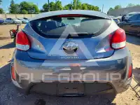 2016 Hyundai Veloster photo