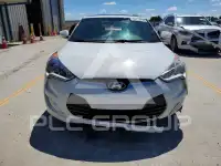 2016 Hyundai Veloster photo