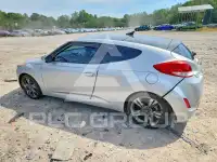 2016 Hyundai Veloster photo
