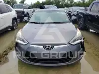 2016 Hyundai Veloster photo